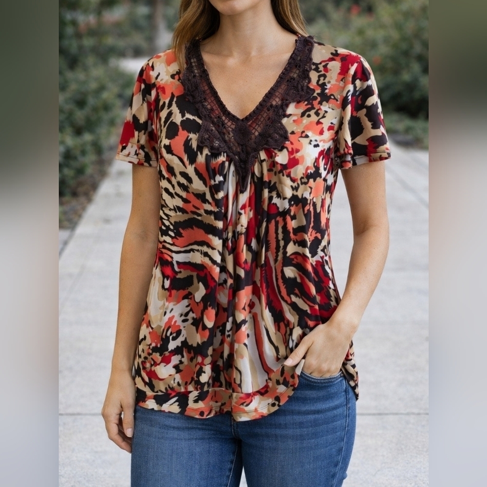 Women's Harve Benard Abstract V-Neck Blouse Red Brown Size S